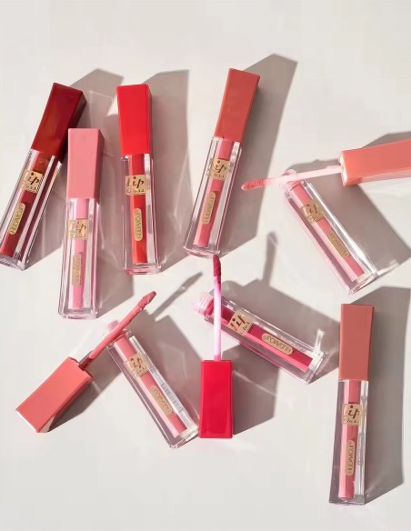 Pack de 8 rouges à lèvres liquide mat